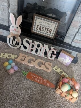 Spring Easter Bundle Wooden Sign Set - Pastel Decor